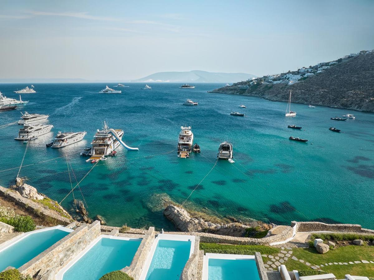 Mykonos Blu, A Grecotel Resort to Live