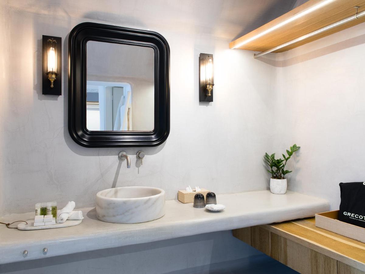 Mykonos Blu, A Grecotel Resort to Live