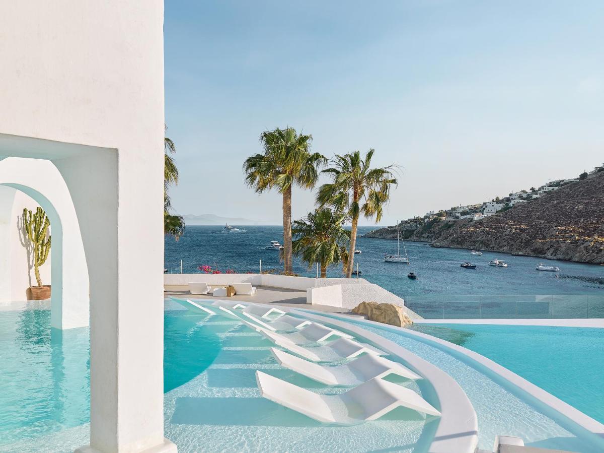 Mykonos Blu, A Grecotel Resort to Live