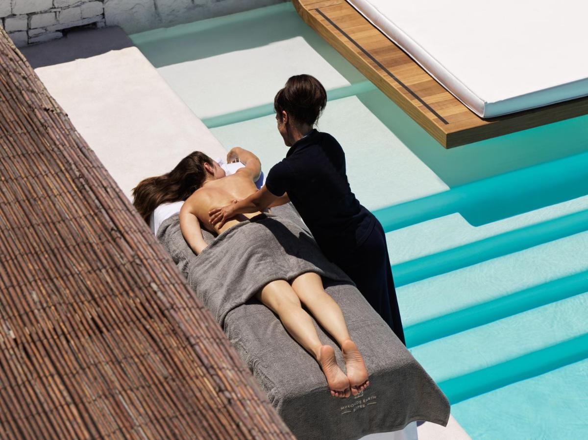 Mykonos Earth Suites