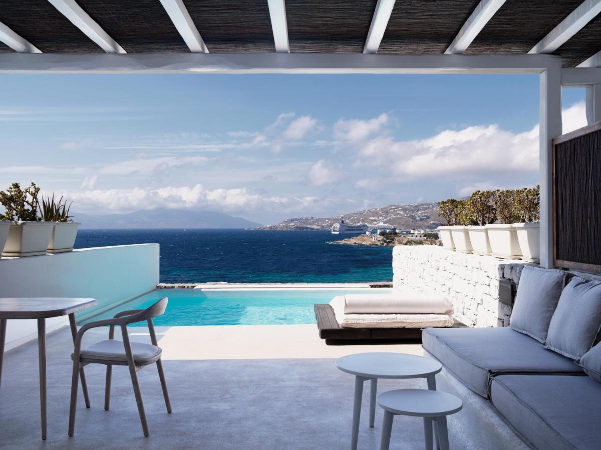Mykonos Earth Suites