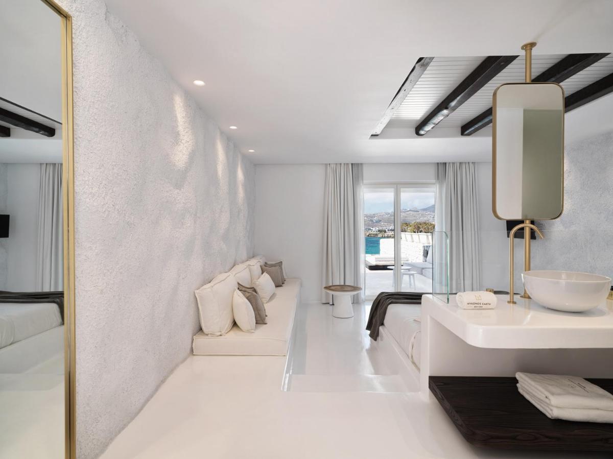 Mykonos Earth Suites