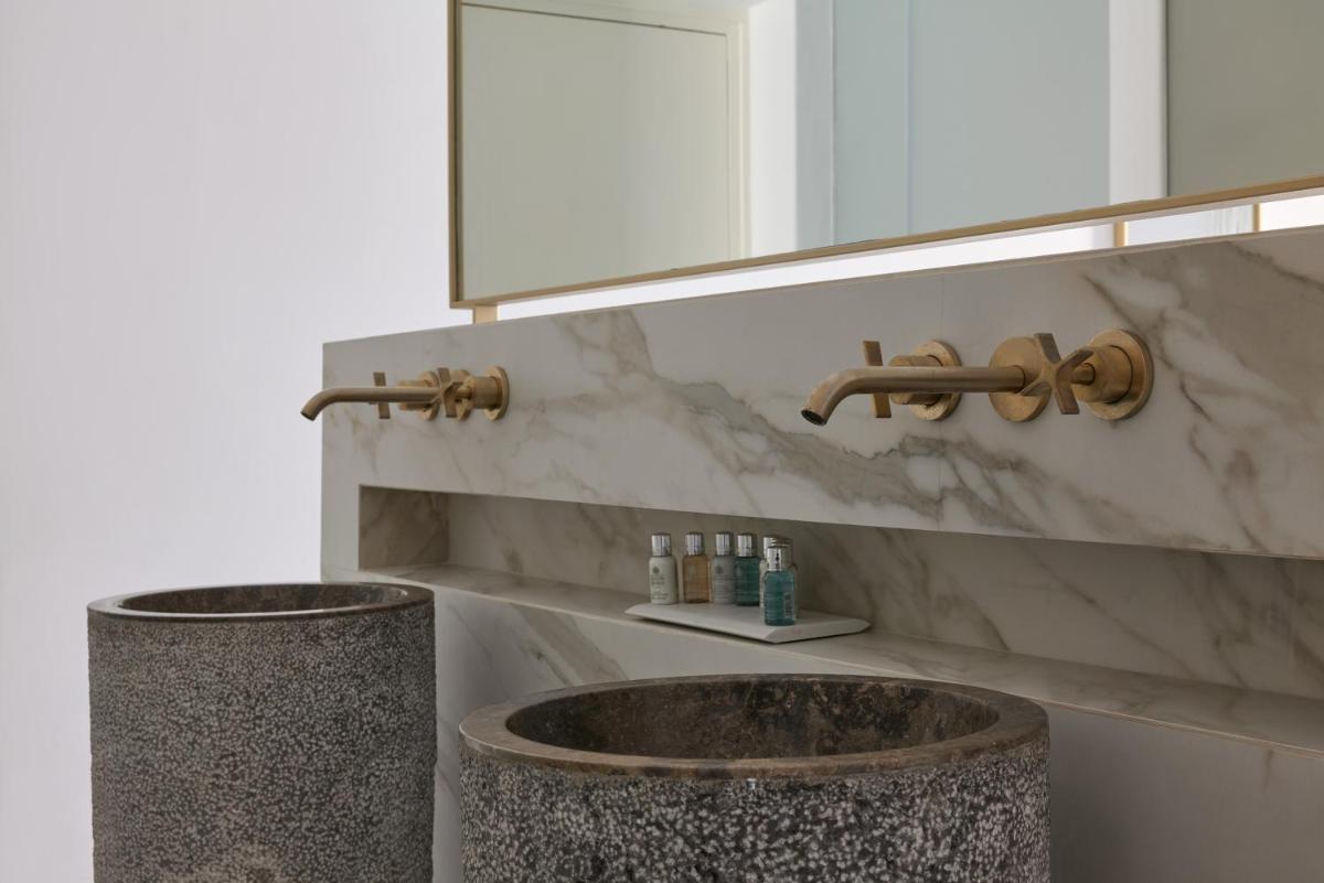 Mykonos Earth Suites