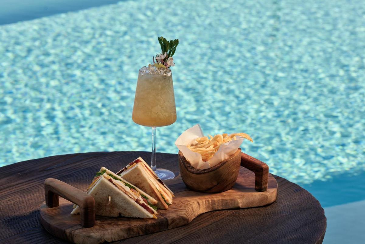 Mykonos Earth Suites