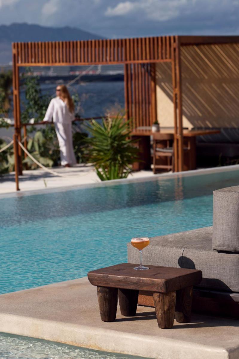 Mykonos Earth Suites