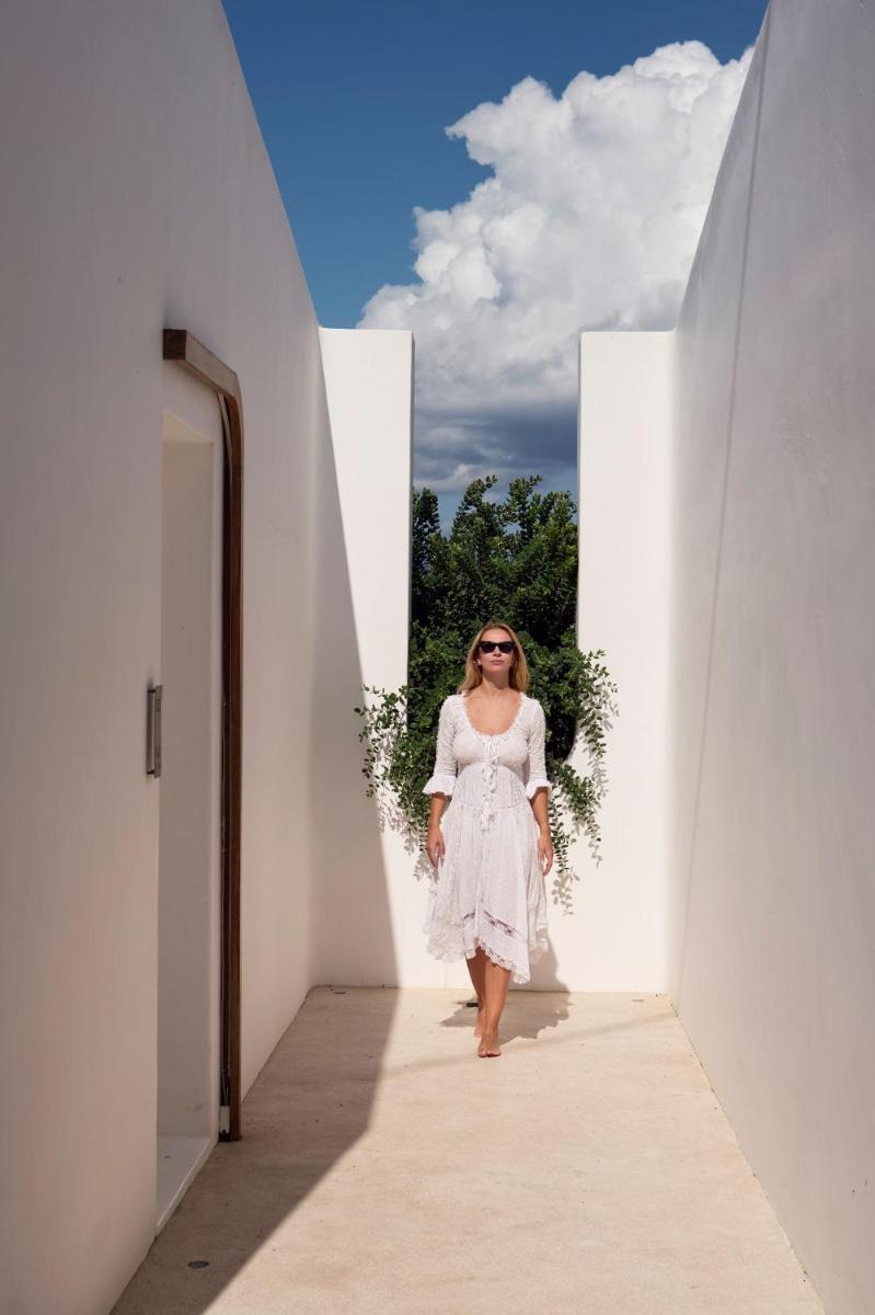 Mykonos Earth Suites