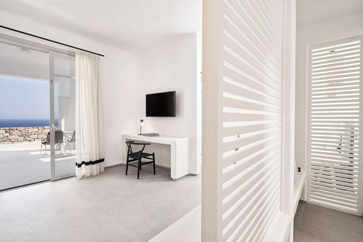 Radisson Blu Euphoria Resort, Mykonos