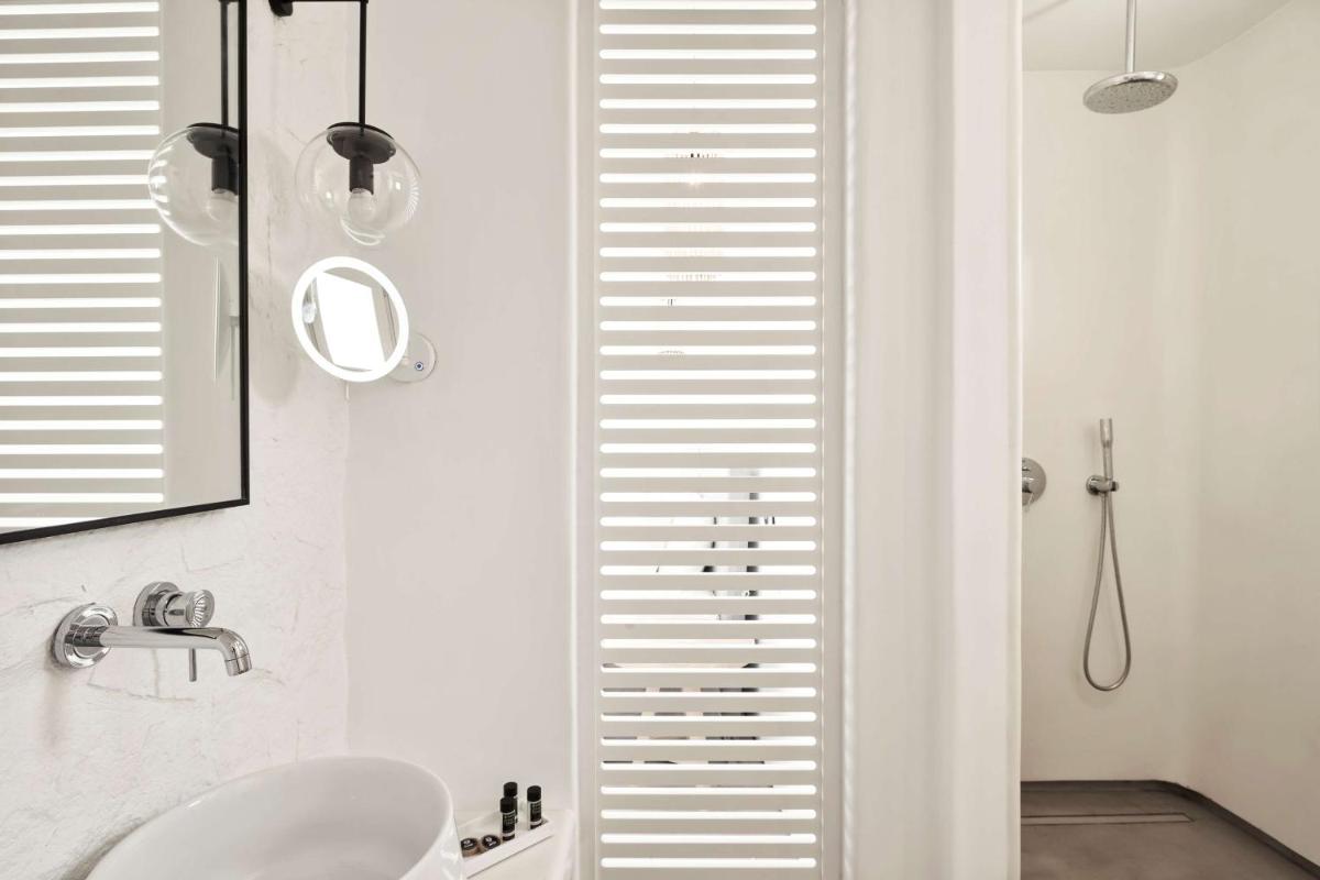 Radisson Blu Euphoria Resort, Mykonos