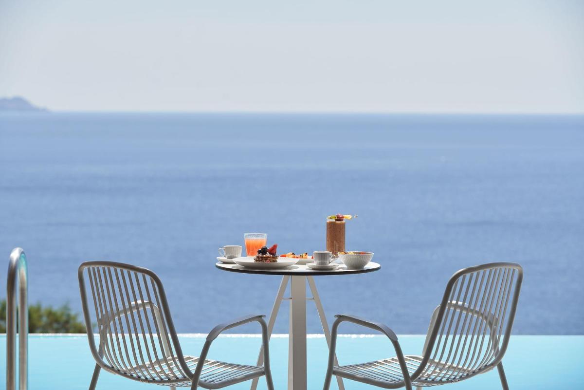 Radisson Blu Euphoria Resort, Mykonos