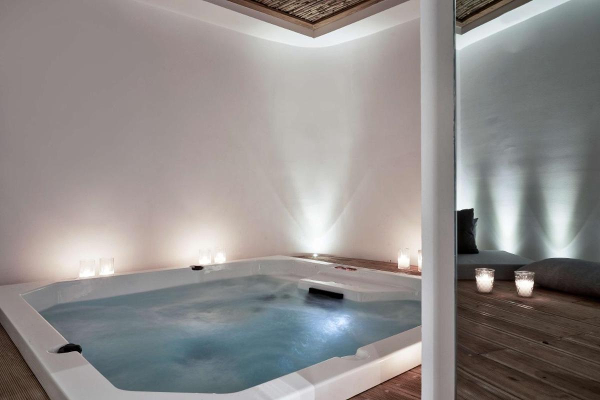 Radisson Blu Euphoria Resort, Mykonos