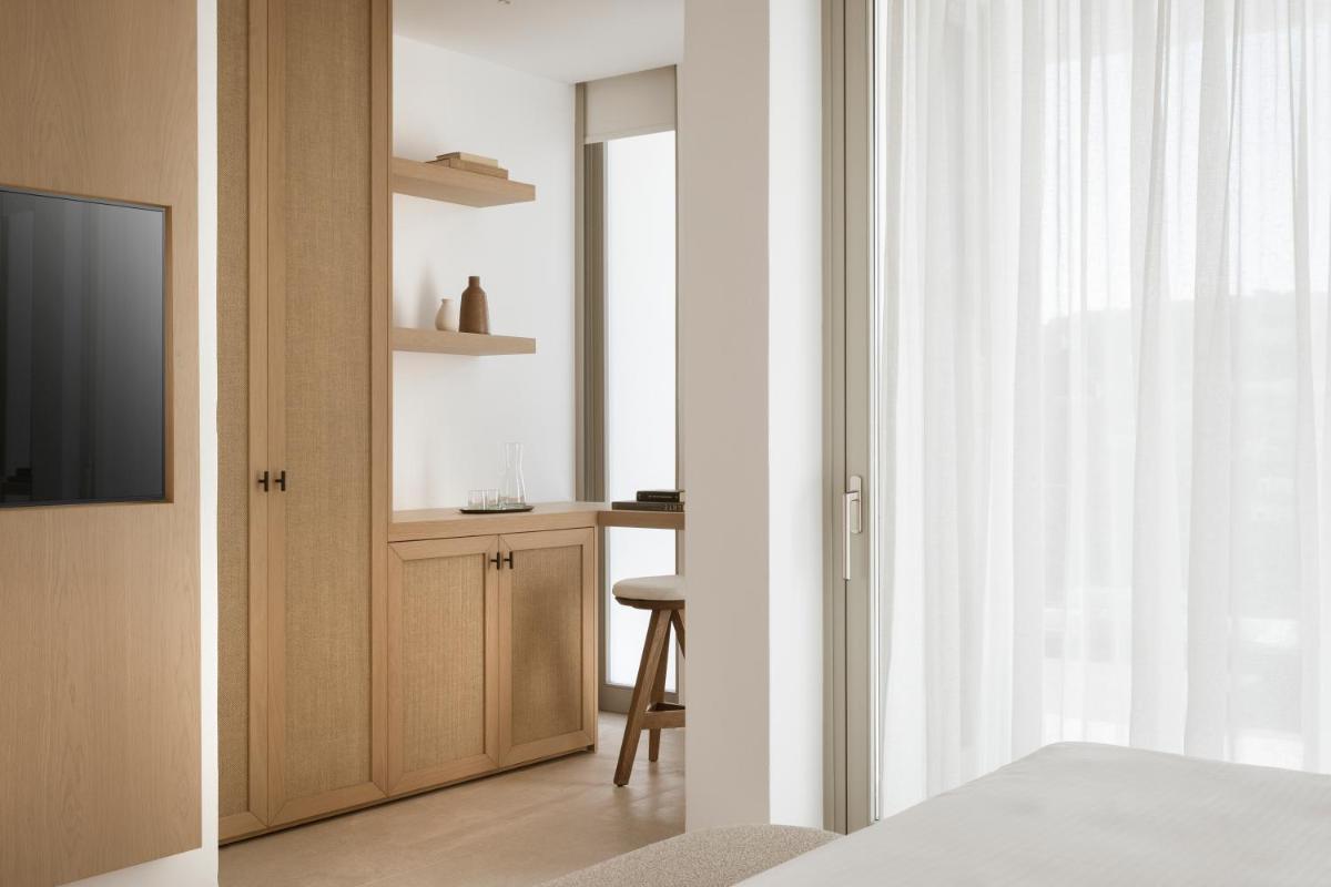 Mykonos Flow - Super Paradise