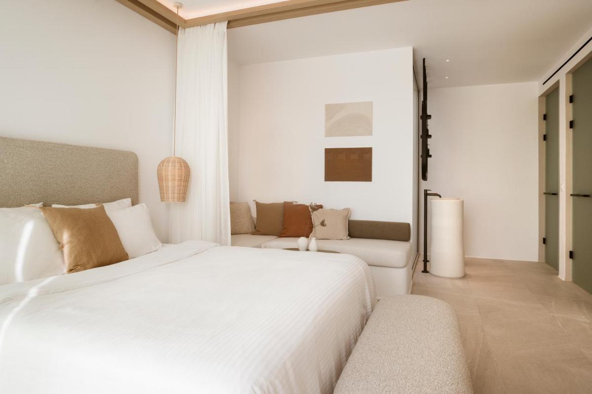 Mykonos Flow - Super Paradise