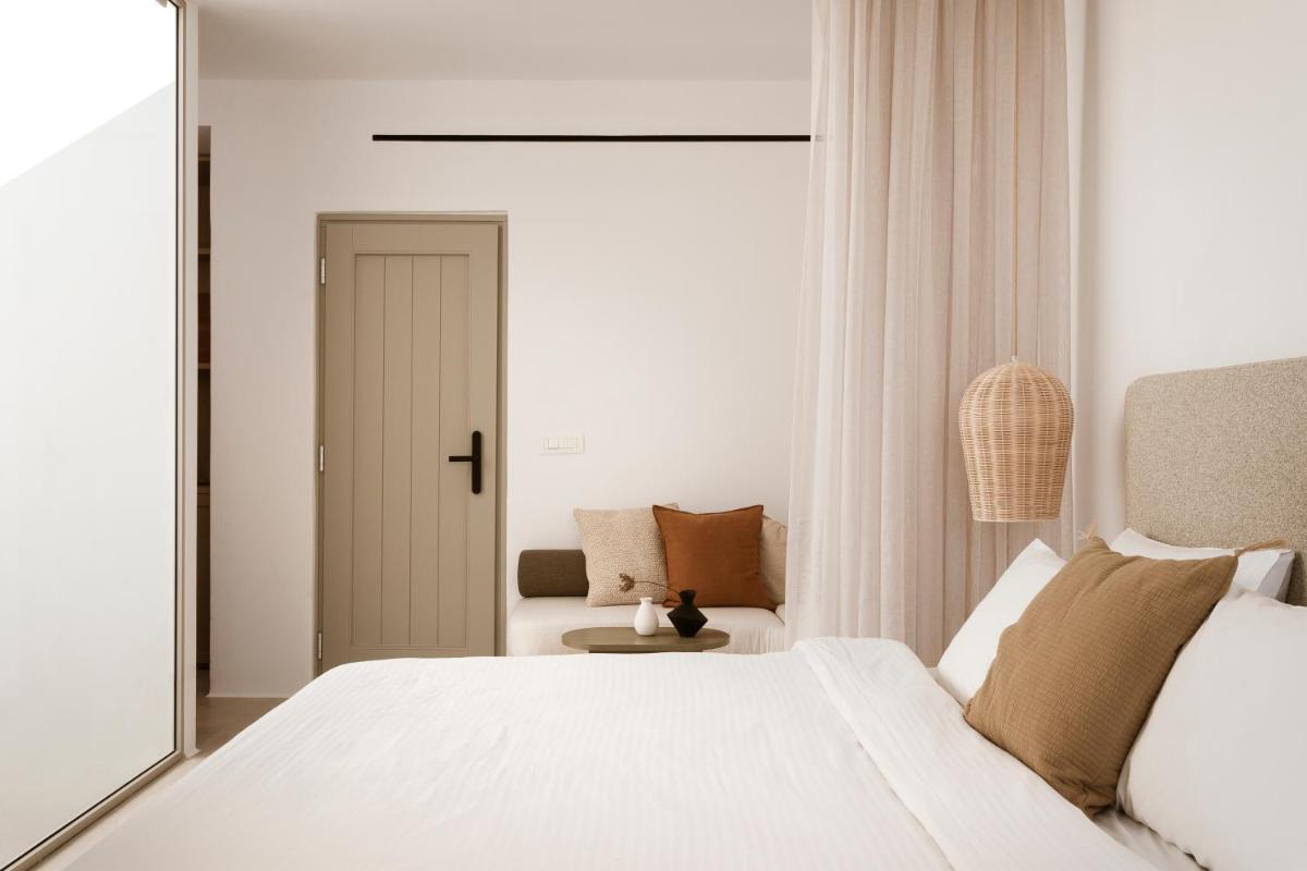 Mykonos Flow - Super Paradise