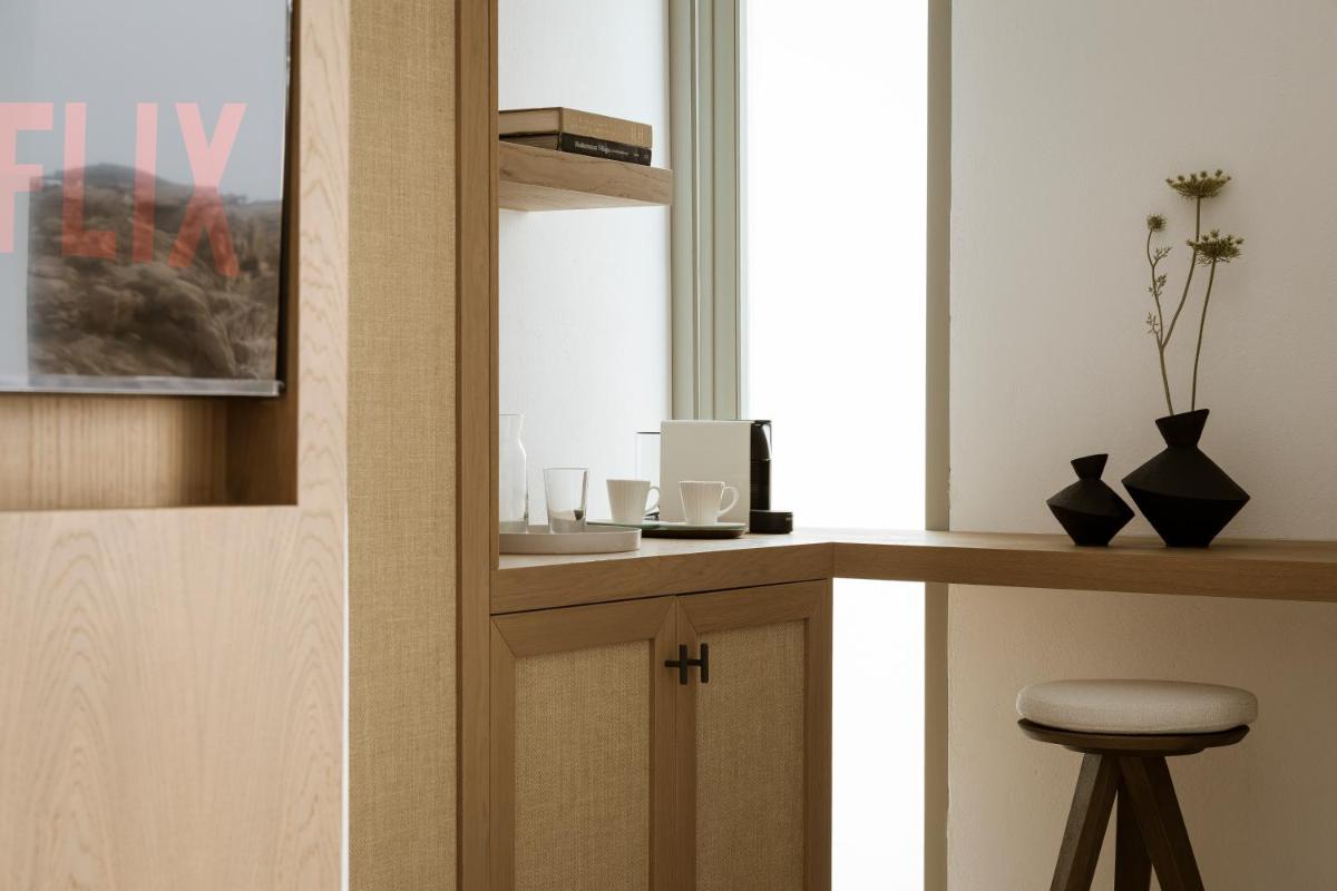 Mykonos Flow - Super Paradise