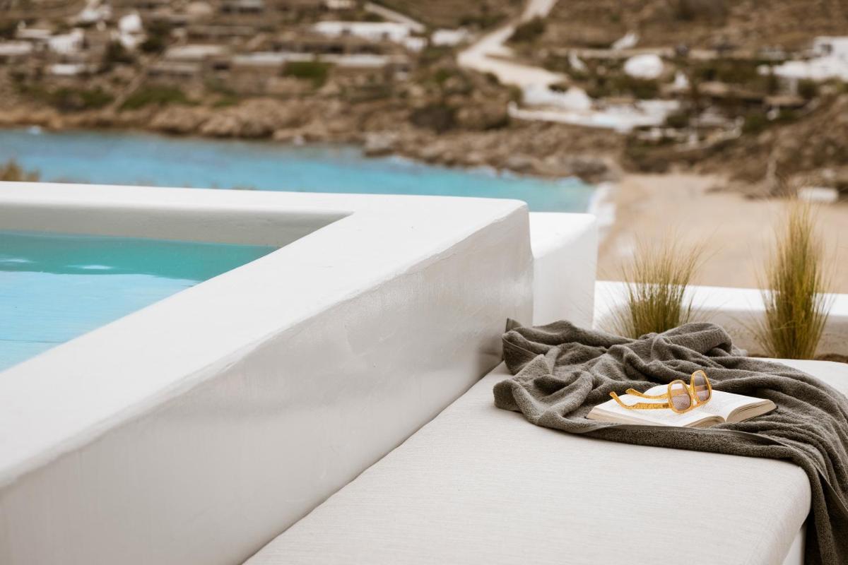 Mykonos Flow - Super Paradise