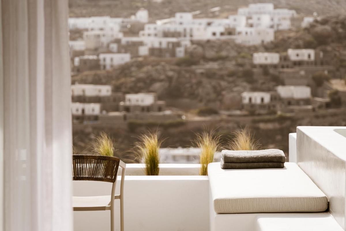 Mykonos Flow - Super Paradise