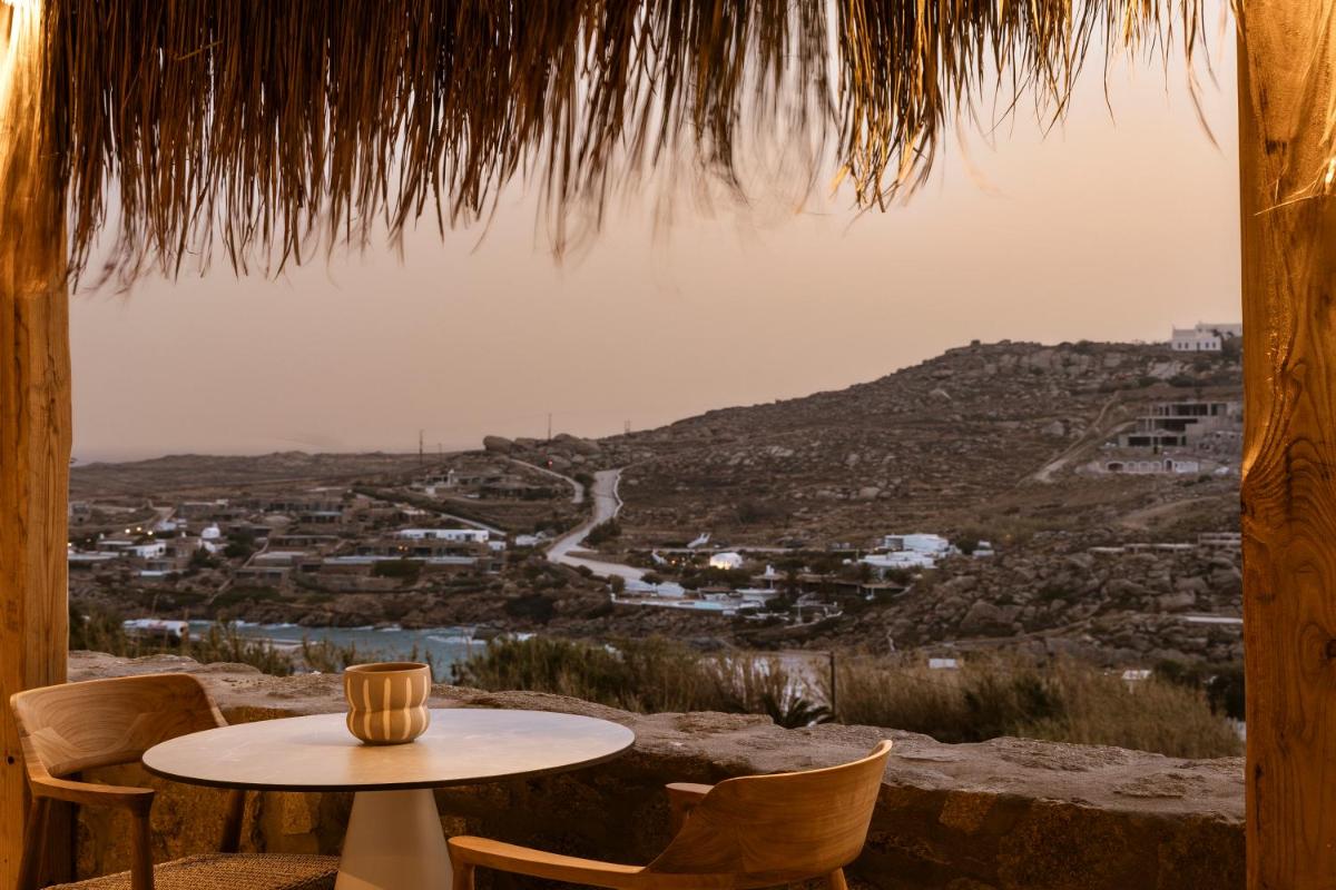 Mykonos Flow - Super Paradise