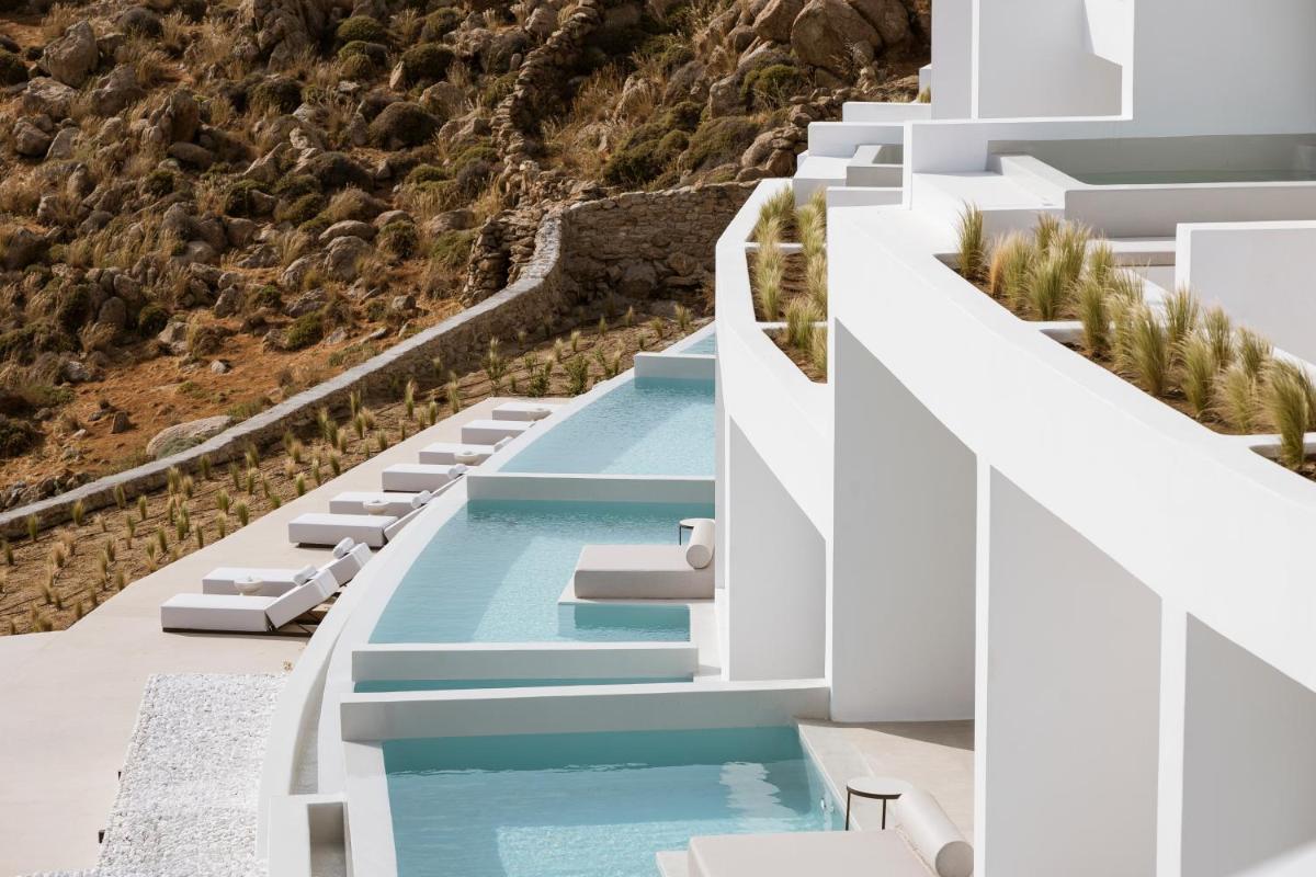Mykonos Flow Super Paradise, Adults Only by Mr and Mrs White