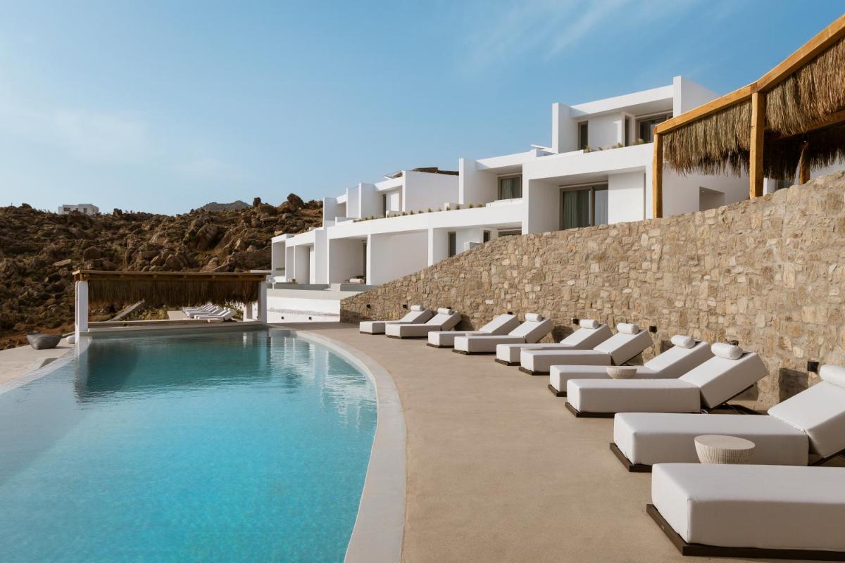 Mykonos Flow Super Paradise, Adults Only by Mr and Mrs White