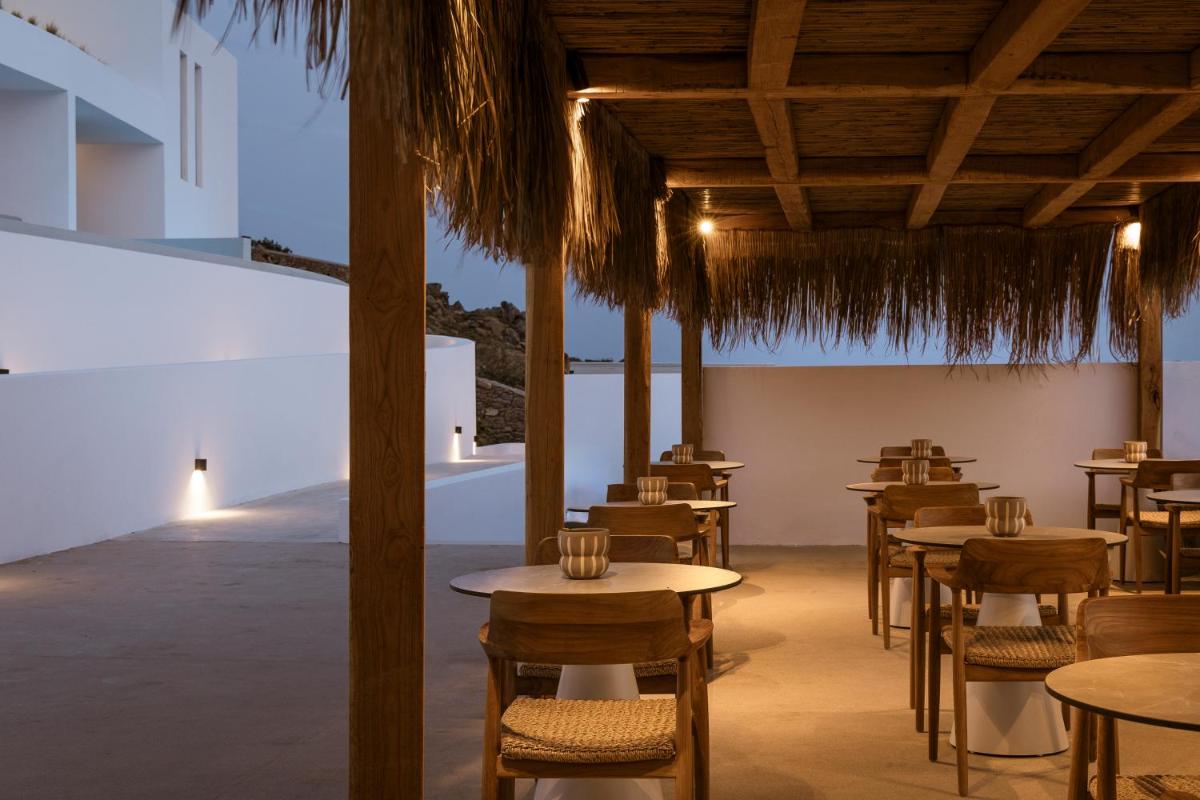 Mykonos Flow Super Paradise, Adults Only by Mr and Mrs White