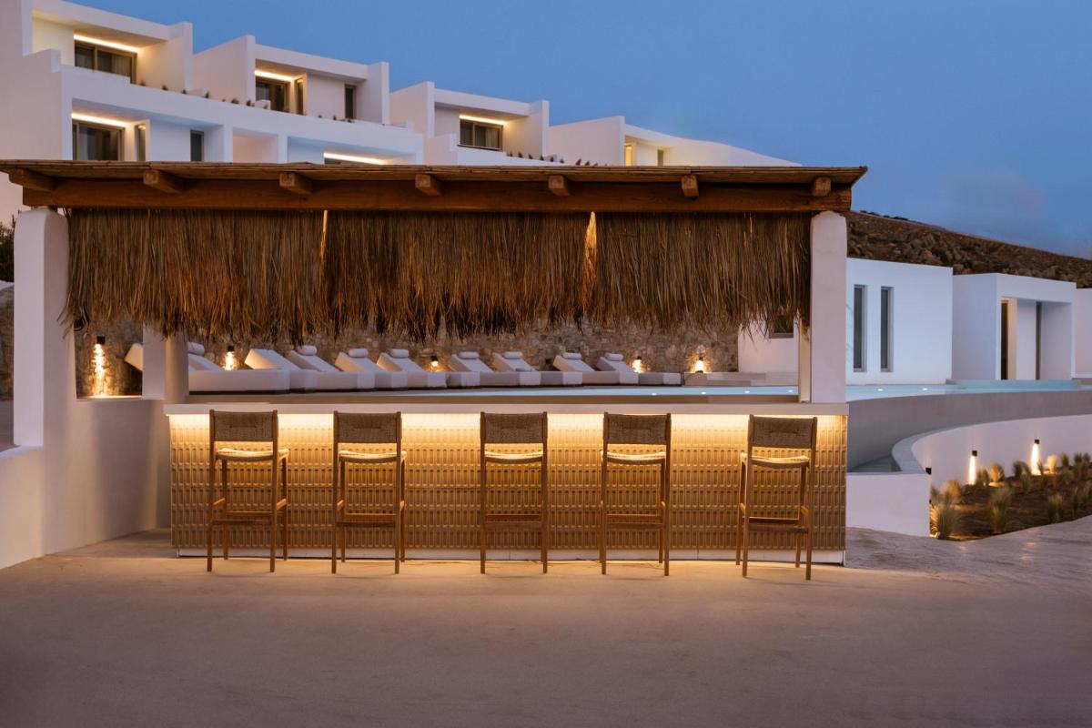 Mykonos Flow Super Paradise, Adults Only by Mr and Mrs White