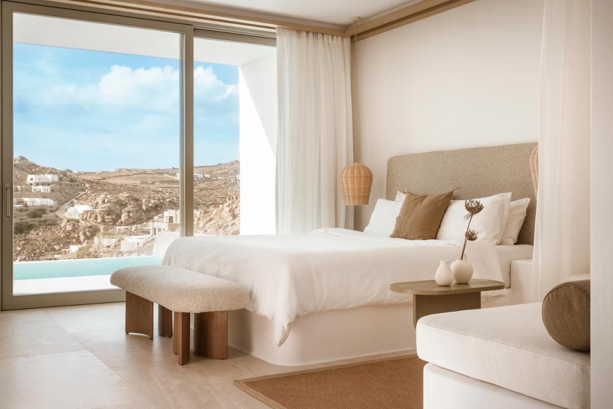 Mykonos Flow Super Paradise, Adults Only by Mr and Mrs White