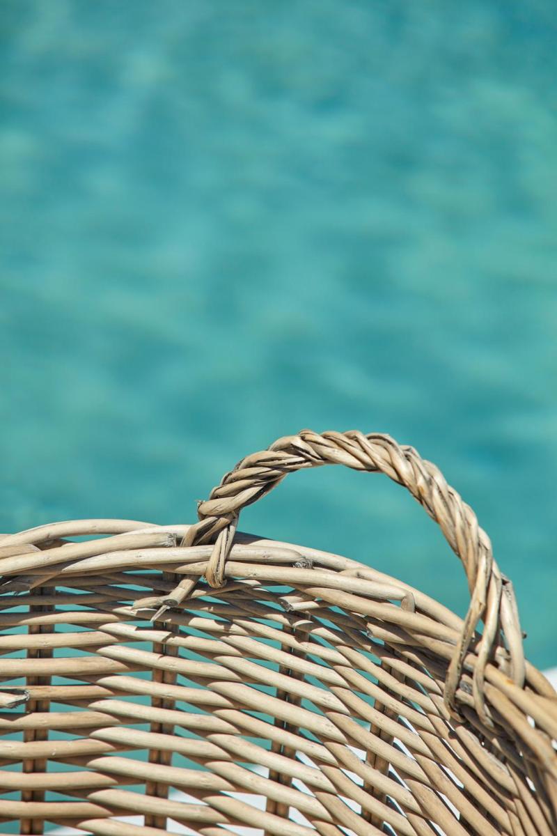 Mykonos Waves Beach House & Suites