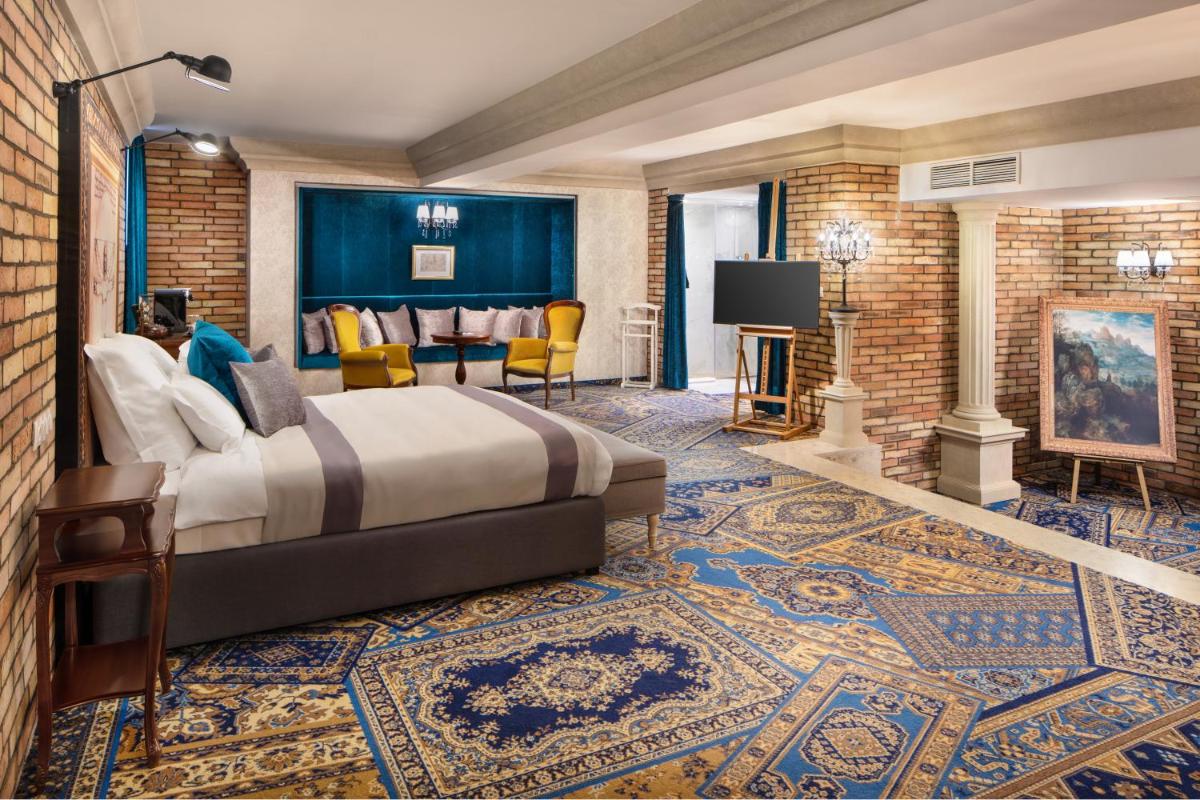 Mystery Hotel Budapest, Preferred Hotels & Resorts