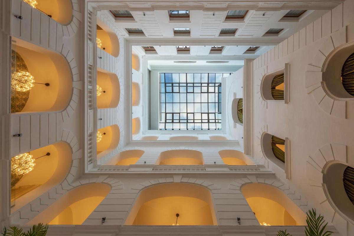 Mystery Hotel Budapest, Preferred Hotels & Resorts