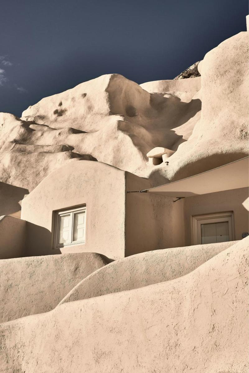 Mystique, a Luxury Collection Hotel, Santorini