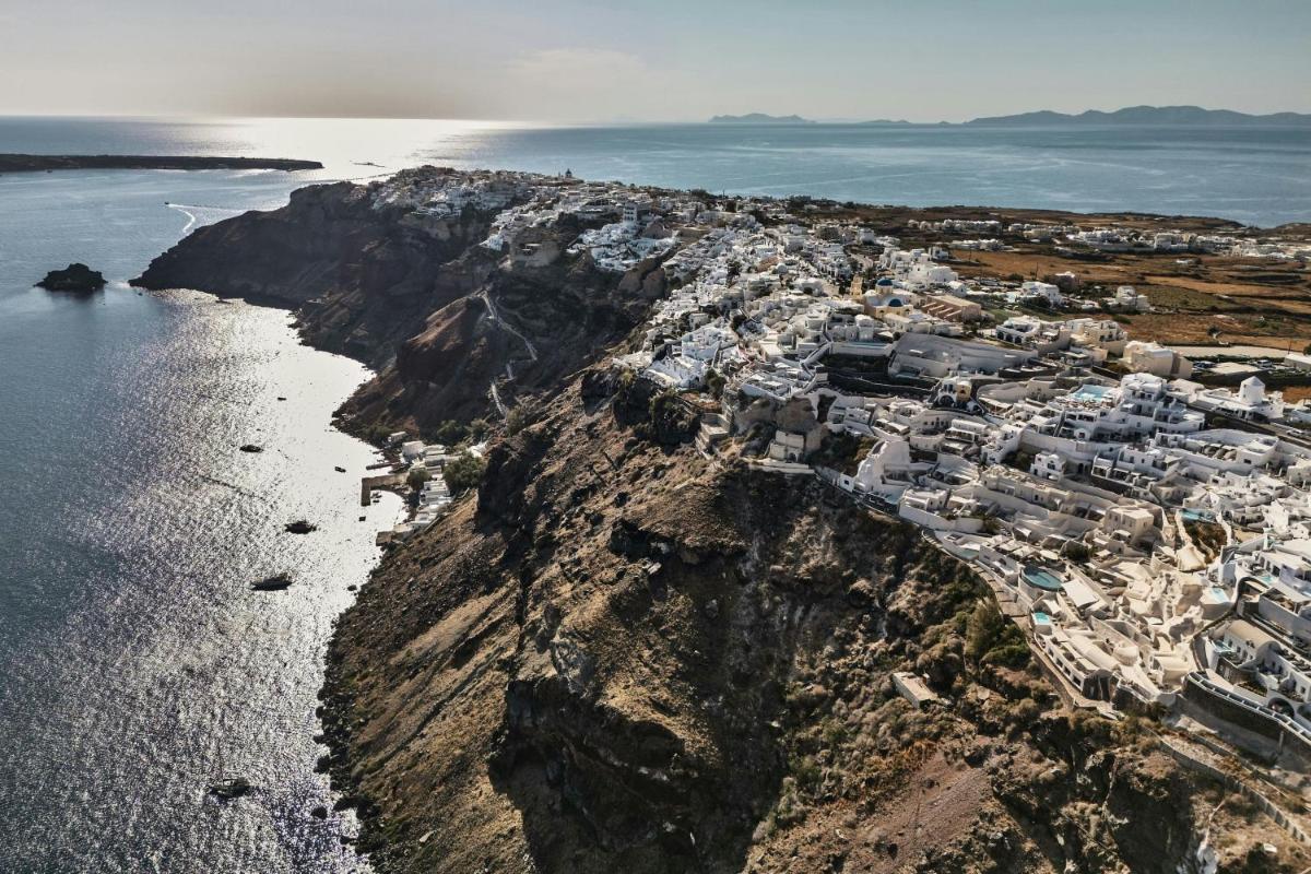 Mystique, a Luxury Collection Hotel, Santorini