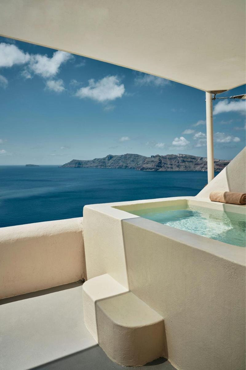 Mystique, a Luxury Collection Hotel, Santorini
