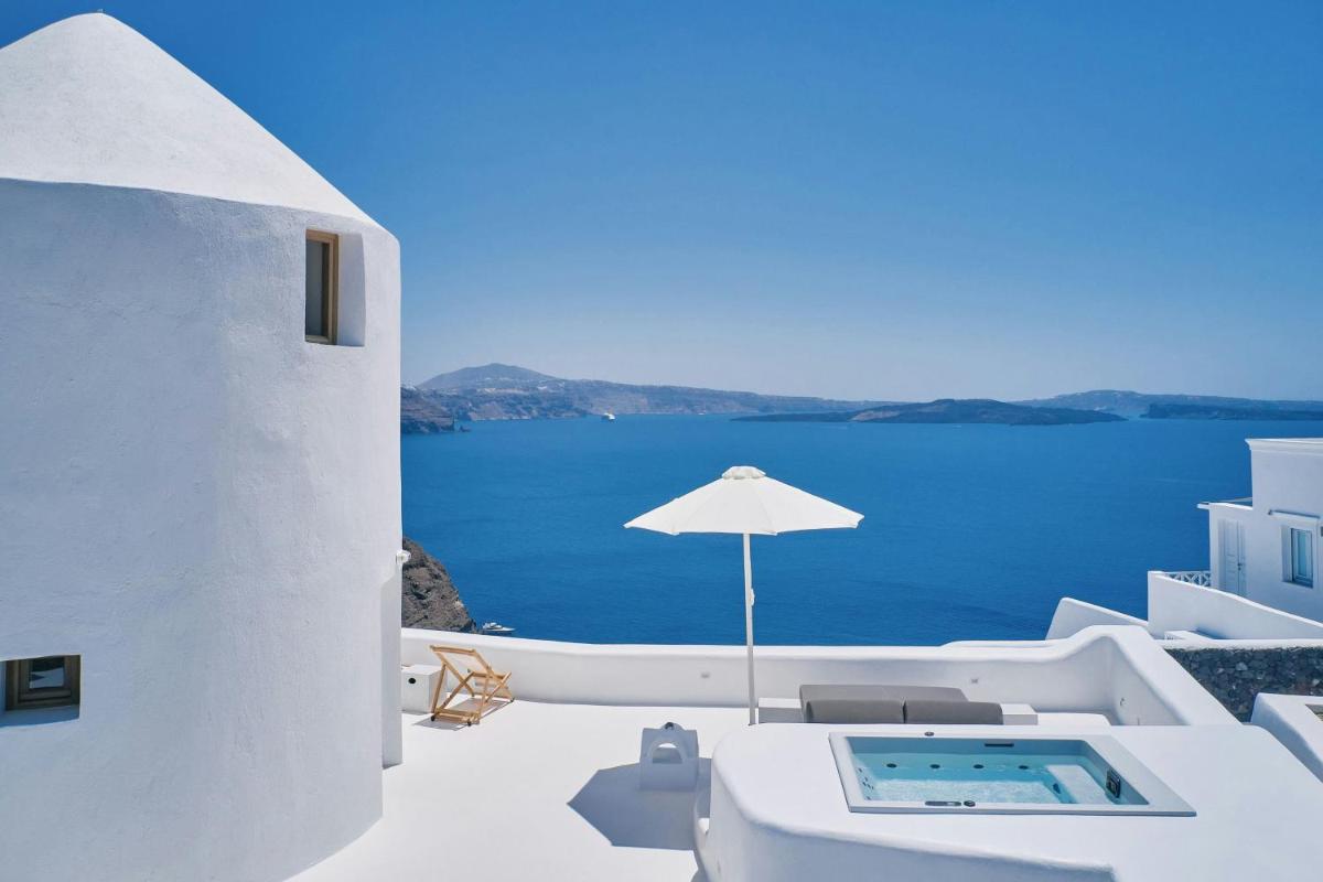 Mystique, a Luxury Collection Hotel, Santorini