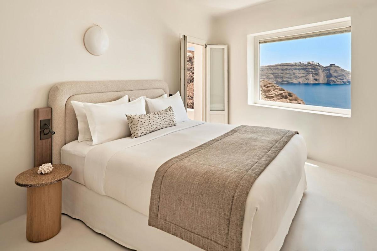 Mystique, a Luxury Collection Hotel, Santorini