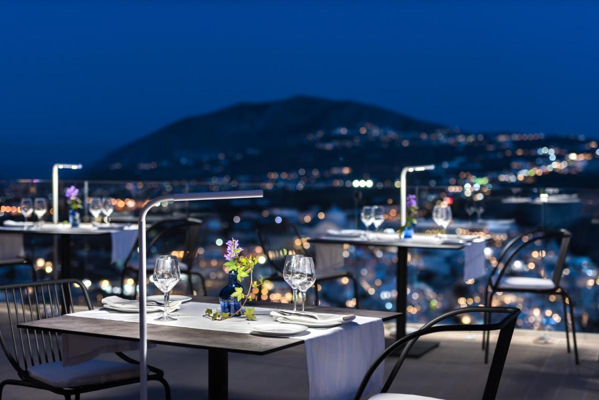 Mythical Blue Luxury Suites