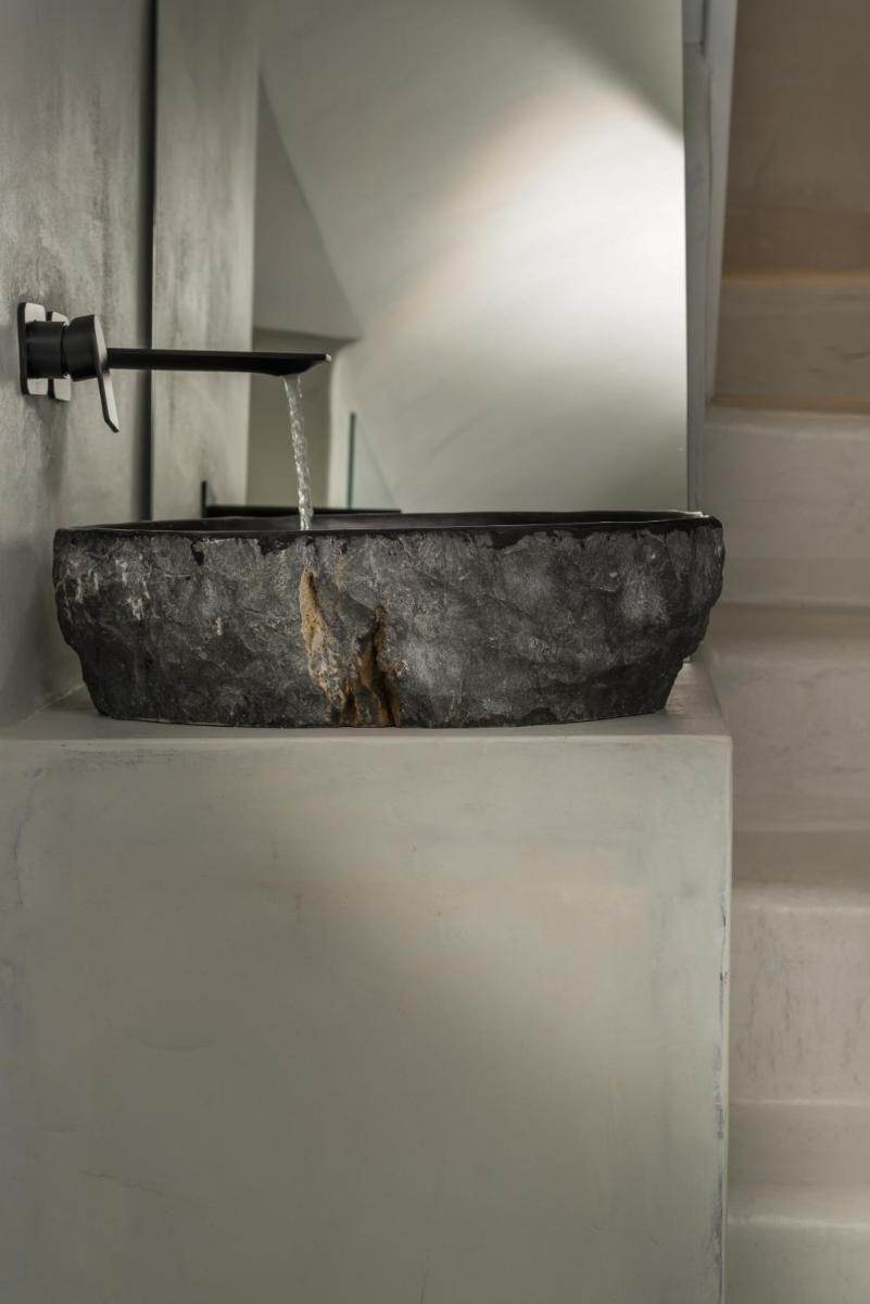 Mythical Blue Luxury Suites