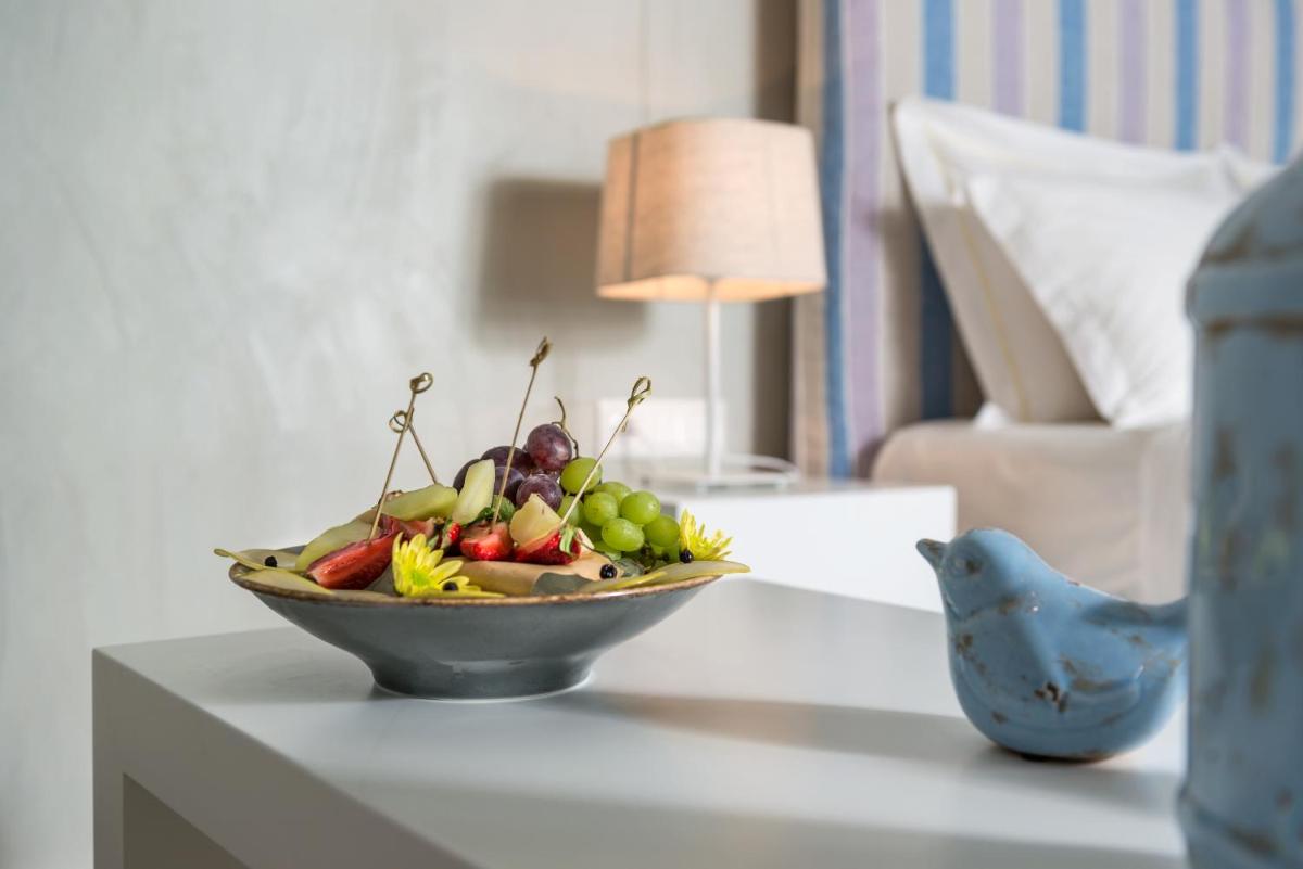 Mythical Blue Luxury Suites