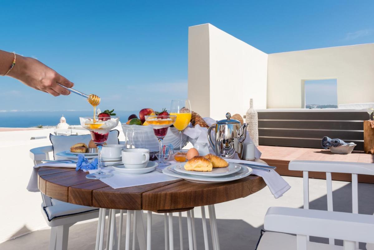 Mythical Blue Luxury Suites