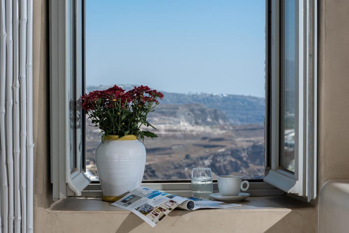 Mythical Blue Luxury Suites