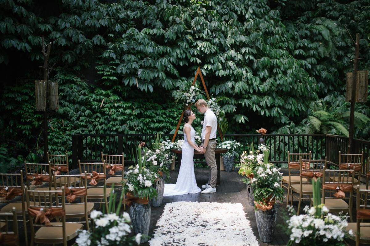 Nandini Jungle by Hanging Gardens