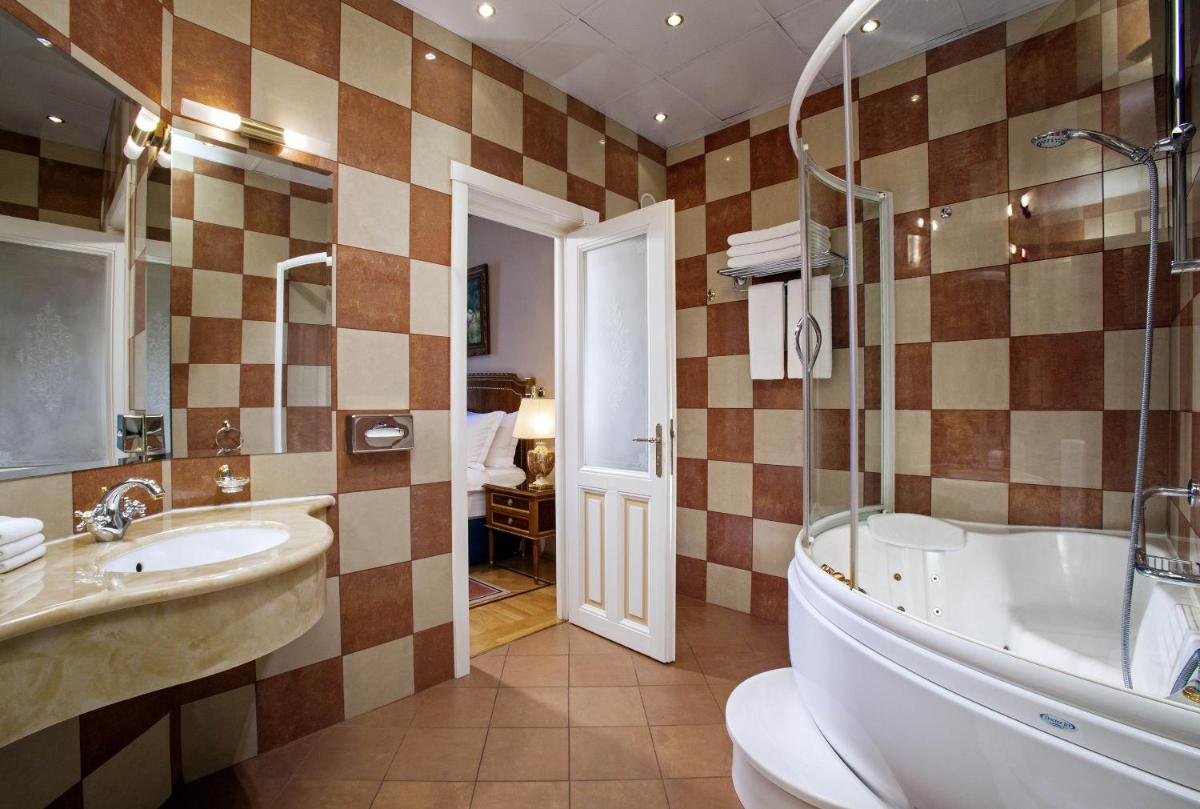 Hotel National, a Luxury Collection Hotel, Moscow