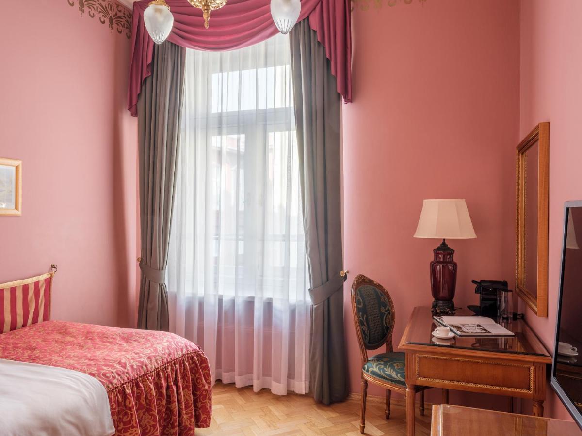 Hotel National, a Luxury Collection Hotel, Moscow