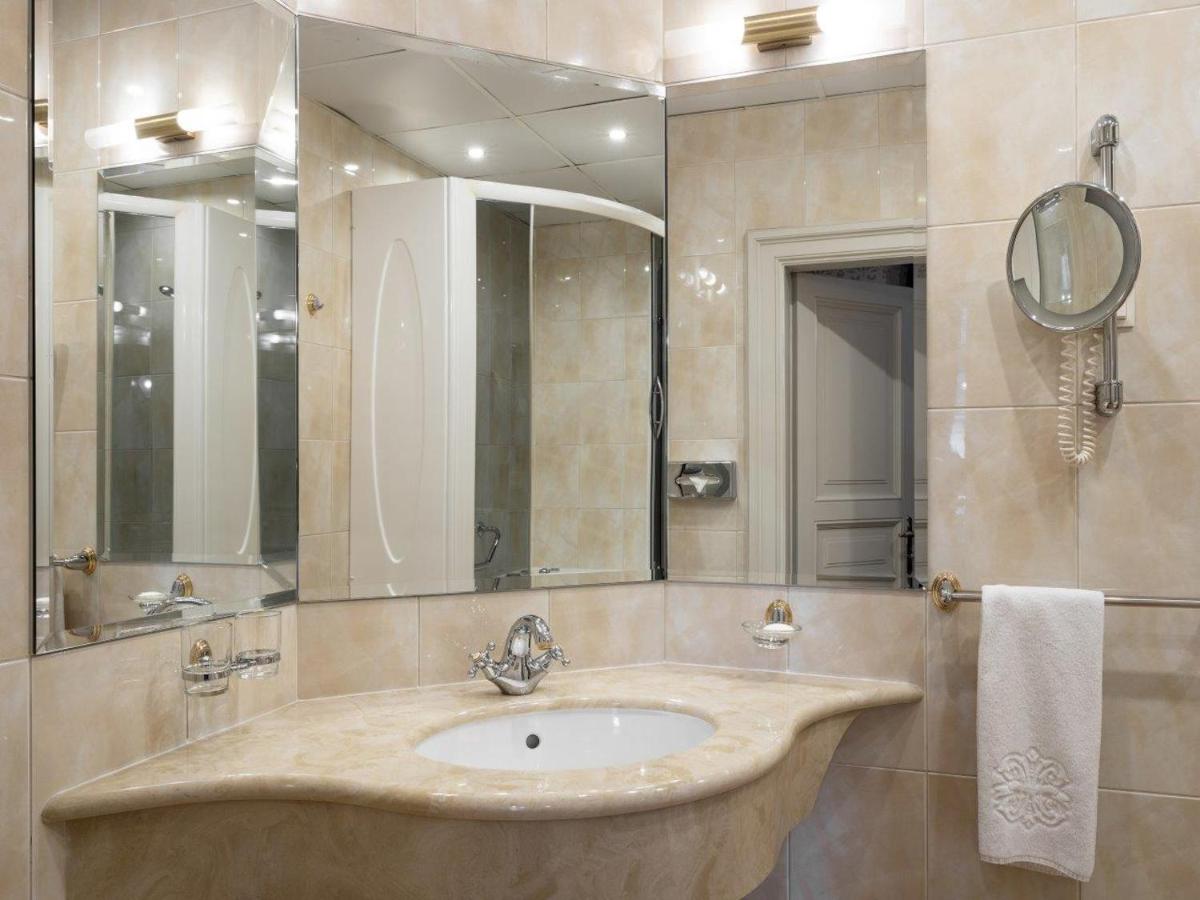 Hotel National, a Luxury Collection Hotel, Moscow