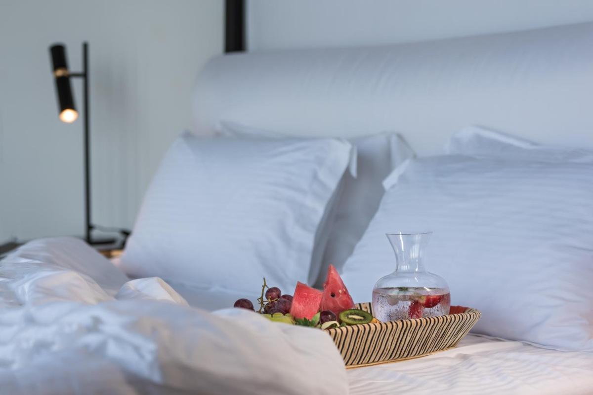 Nefeles Luxury Suites