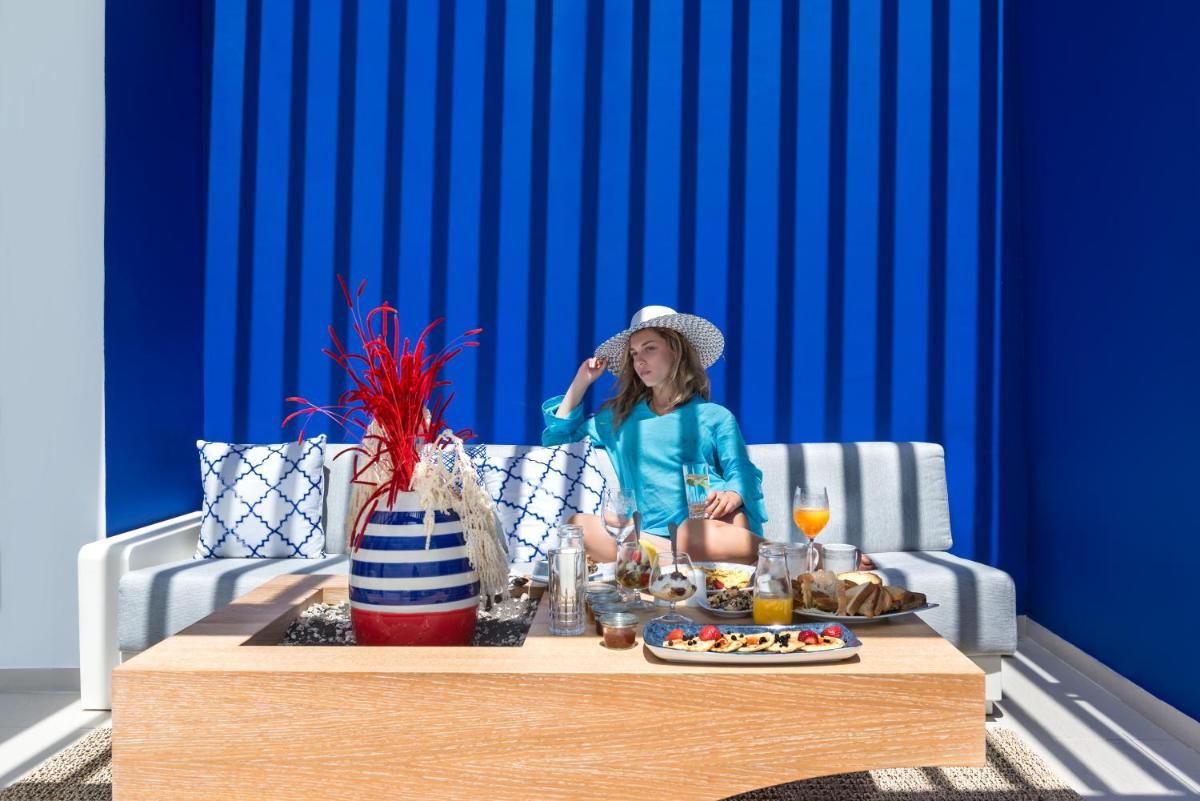 Nefeles Luxury Suites