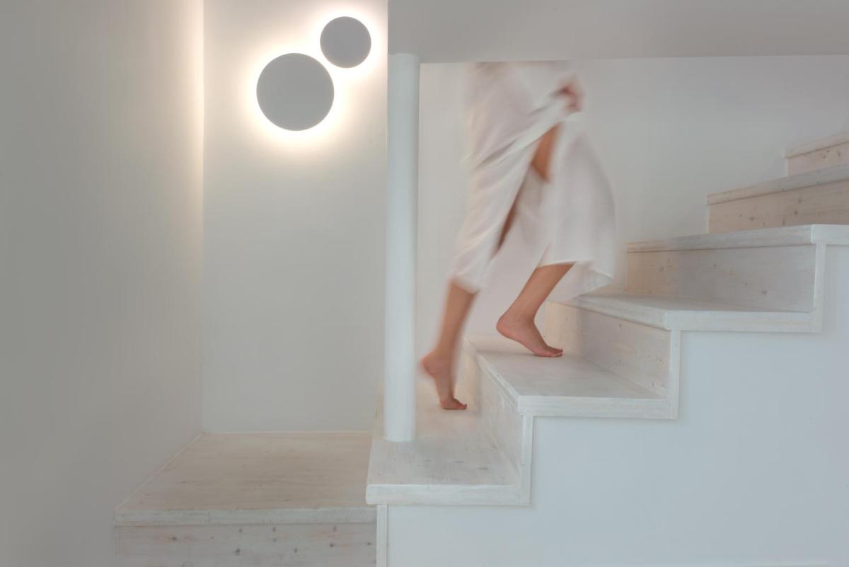 Nefeles Luxury Suites