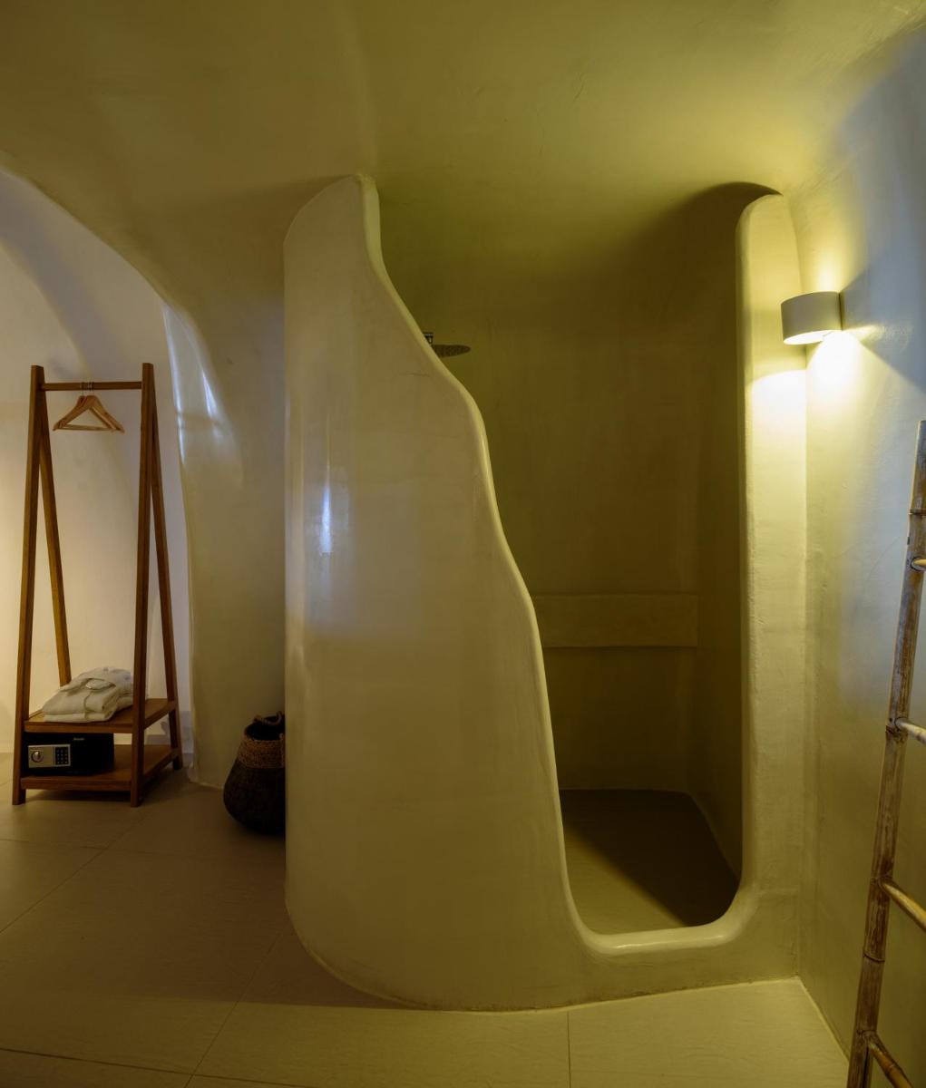 Nefeles Luxury Suites