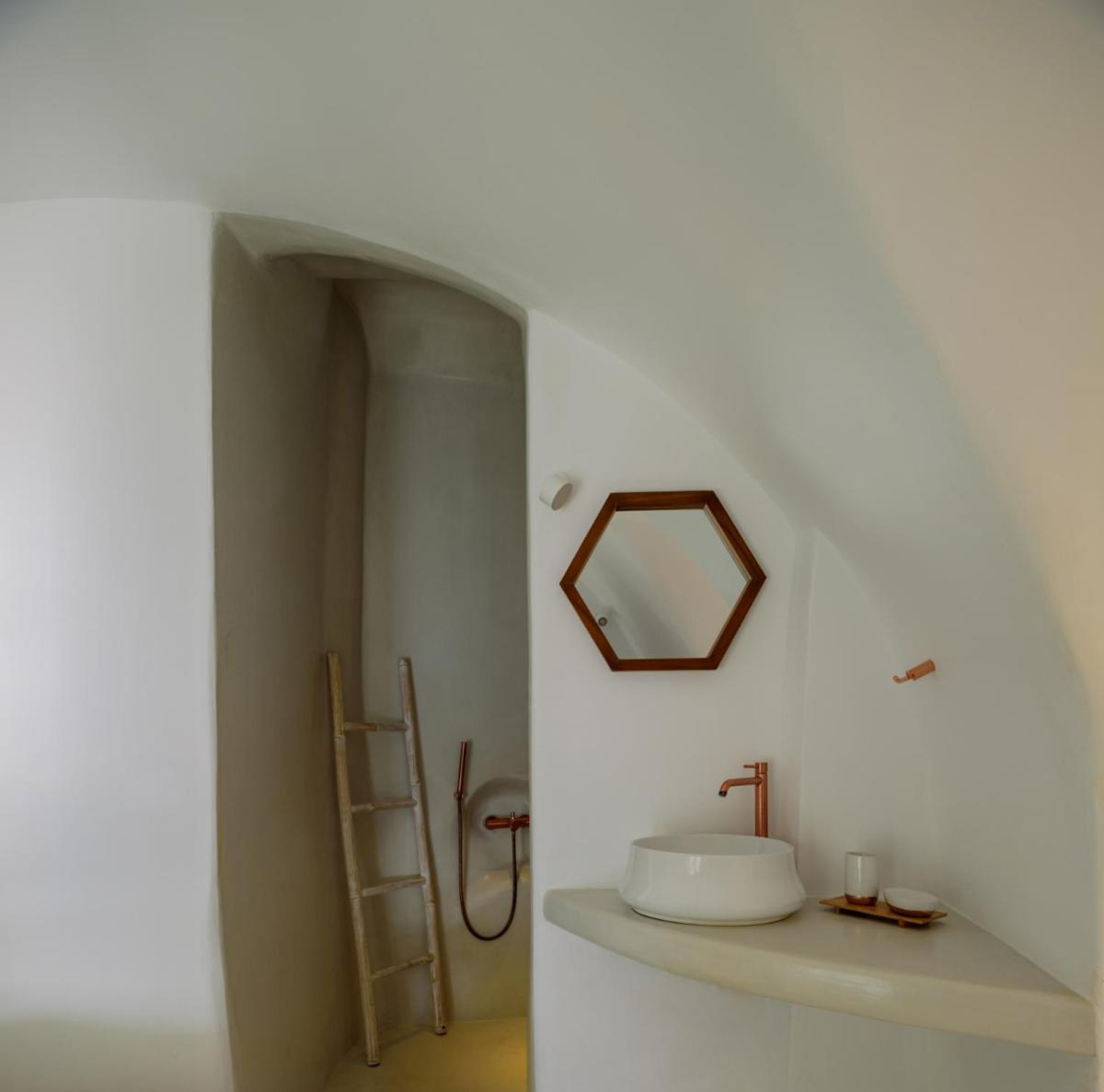 Nefeles Luxury Suites