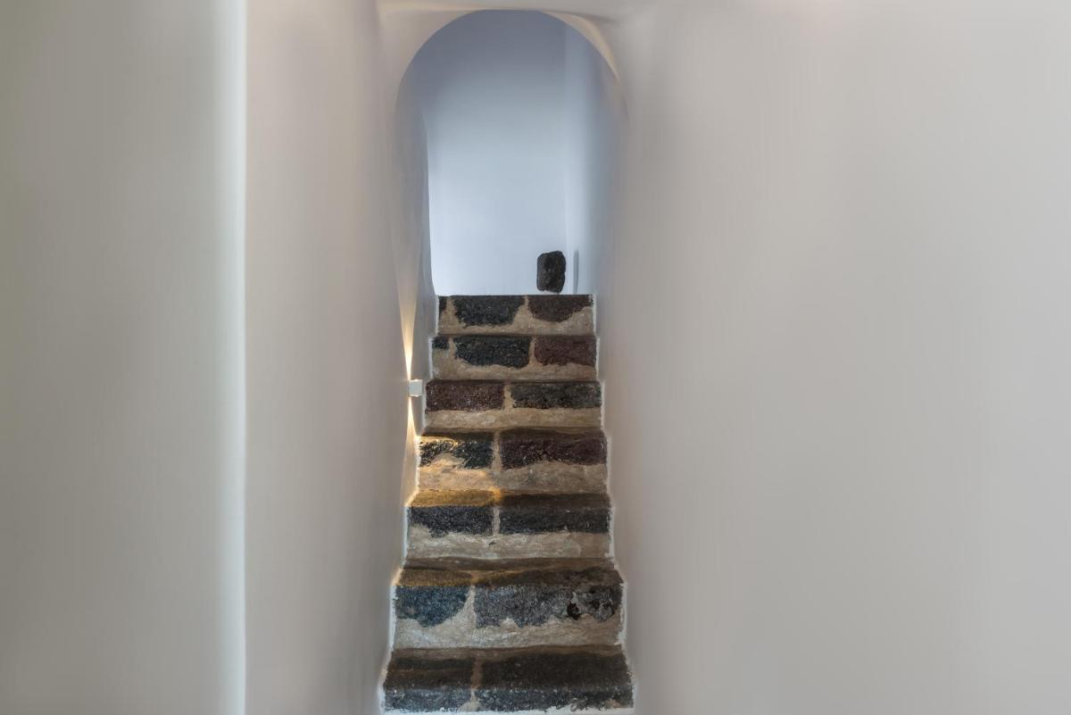 Nefeles Luxury Suites