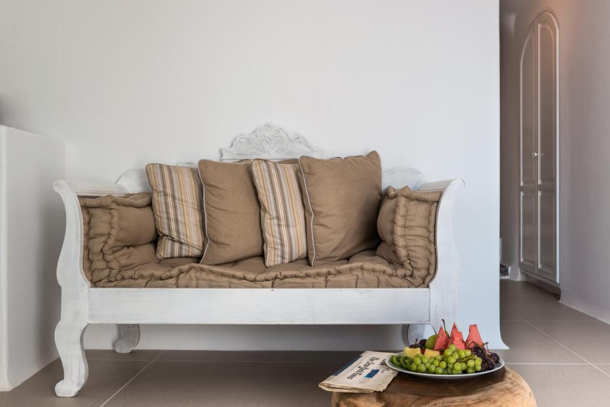 Nefeles Luxury Suites